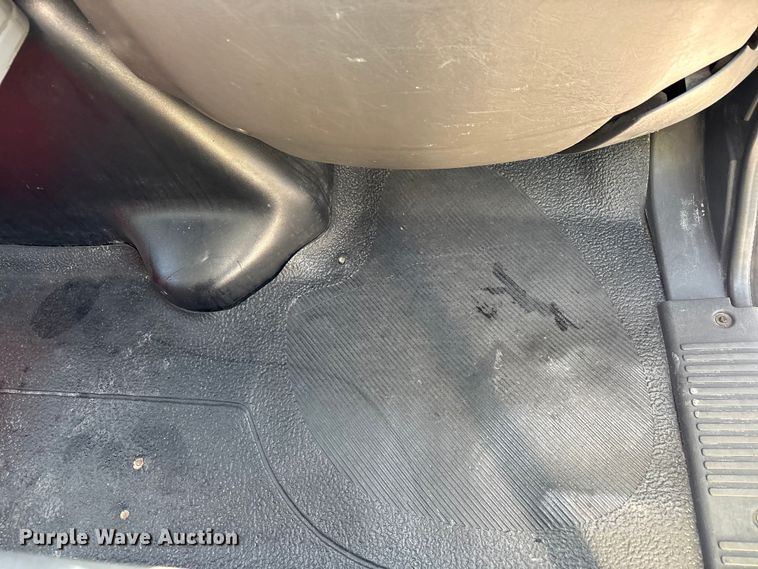 image for item YA1939 2018 International MA025 box truck