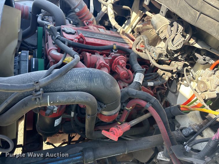 image for item YA1939 2018 International MA025 box truck