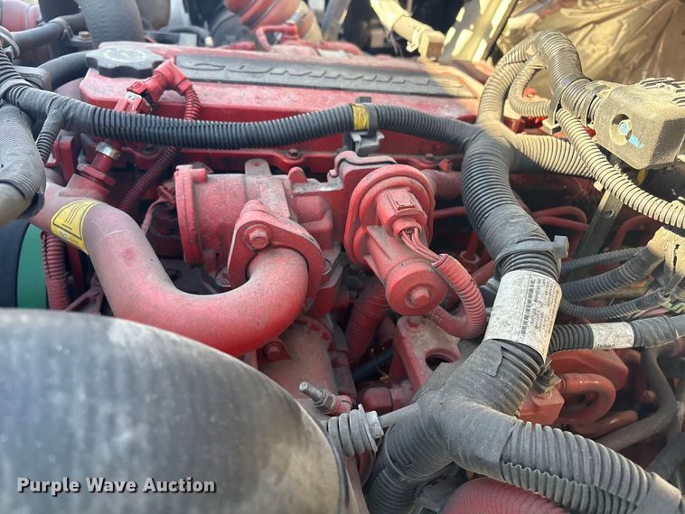 image for item YA1939 2018 International MA025 box truck