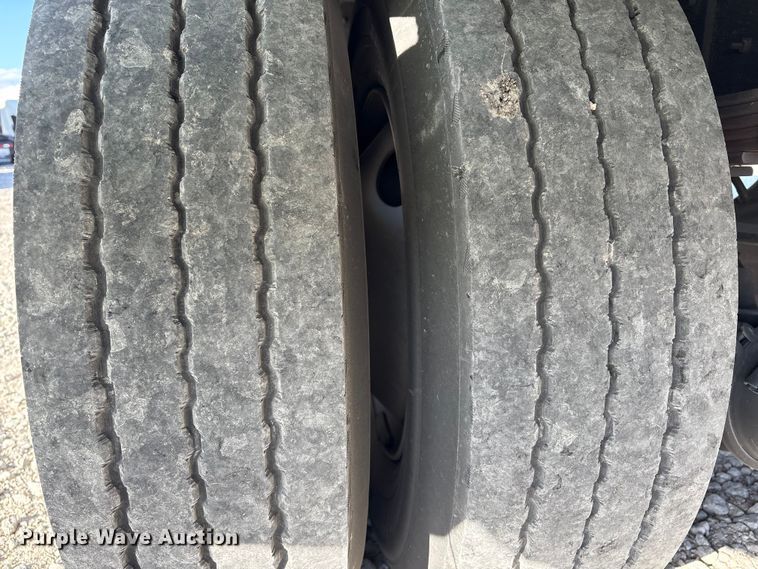 image for item YA1939 2018 International MA025 box truck