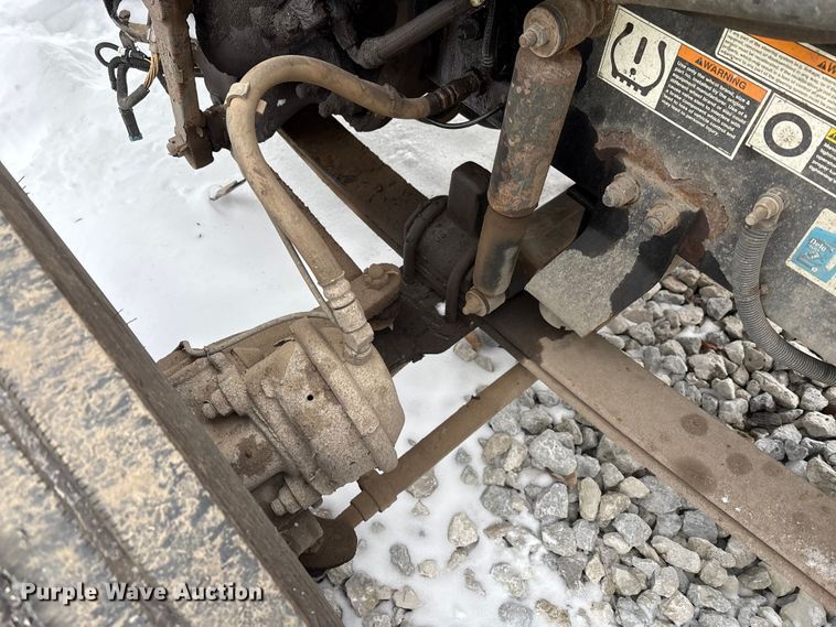 image for item YA2160 2015 Peterbilt 389 semi truck