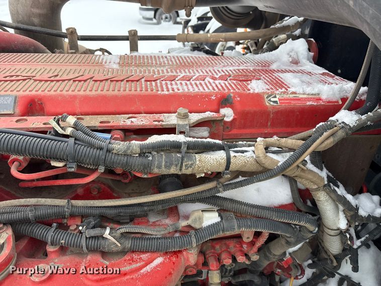 image for item YA2160 2015 Peterbilt 389 semi truck