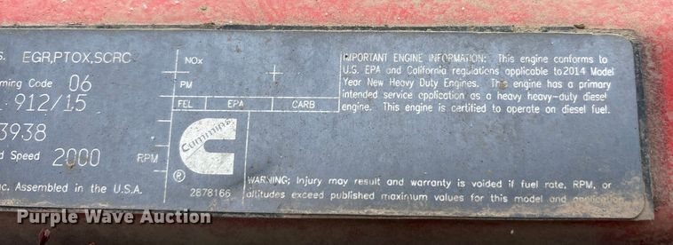 image for item YA2160 2015 Peterbilt 389 semi truck