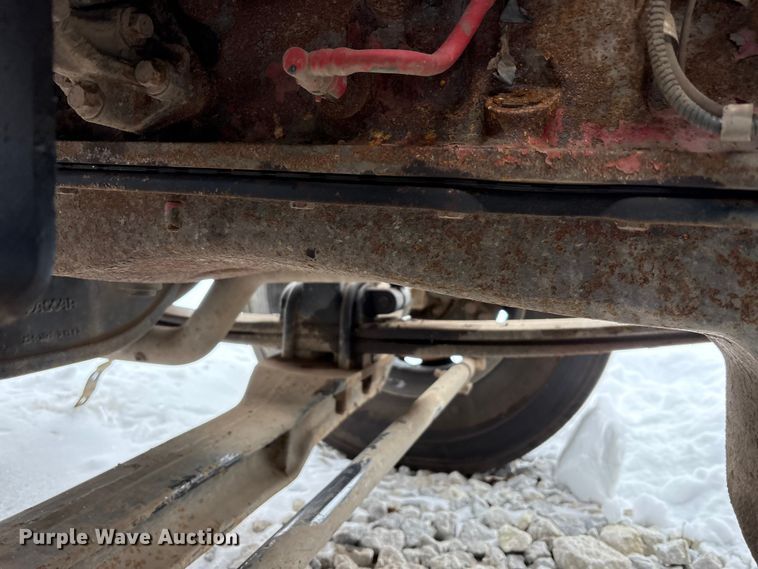 image for item YA2160 2015 Peterbilt 389 semi truck