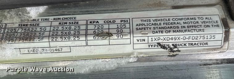 image for item YA2160 2015 Peterbilt 389 semi truck