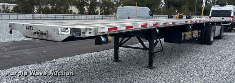 image for item YA2217 2017 Transcraft flatbed trailer
