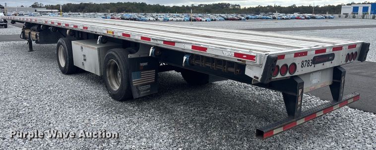 image for item YA2217 2017 Transcraft flatbed trailer