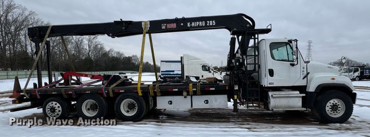 image for item YA2227 2020 Freightliner 114SD crane truck