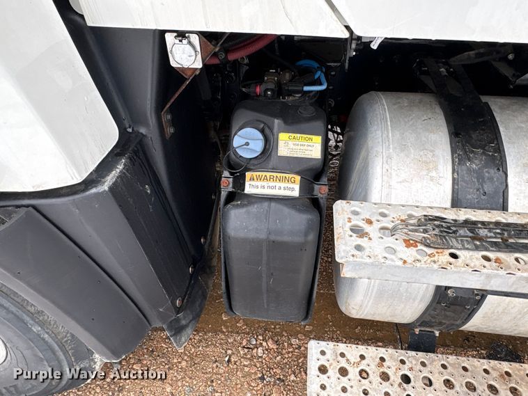 image for item YA2227 2020 Freightliner 114SD crane truck