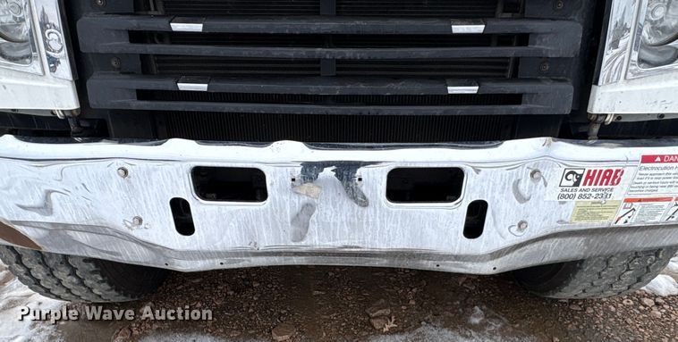 image for item YA2227 2020 Freightliner 114SD crane truck