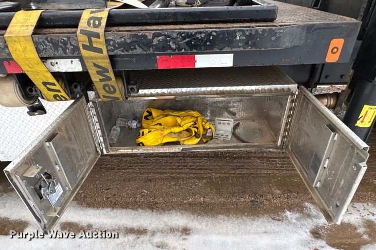 image for item YA2227 2020 Freightliner 114SD crane truck