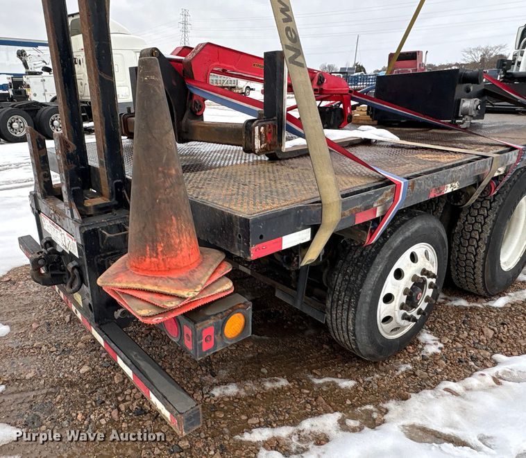 image for item YA2227 2020 Freightliner 114SD crane truck