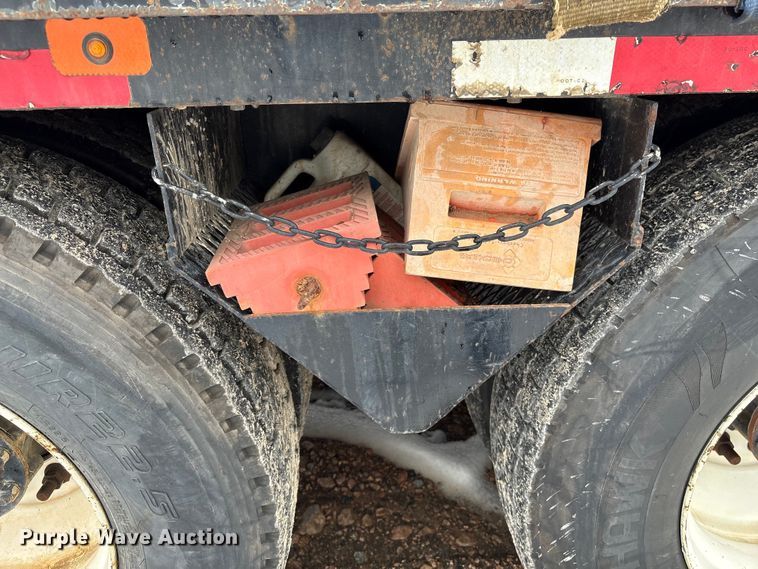 image for item YA2227 2020 Freightliner 114SD crane truck