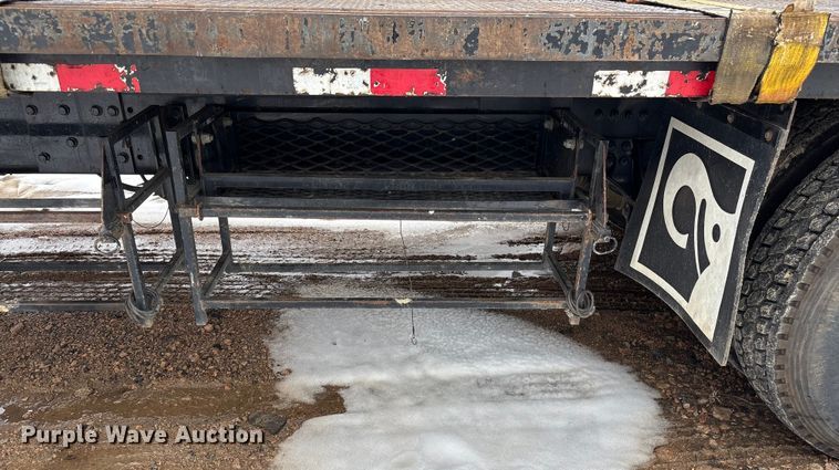 image for item YA2227 2020 Freightliner 114SD crane truck