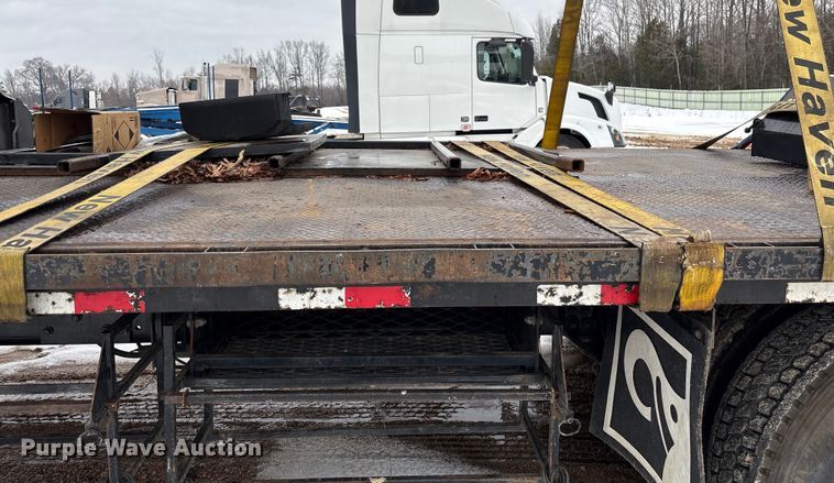 image for item YA2227 2020 Freightliner 114SD crane truck