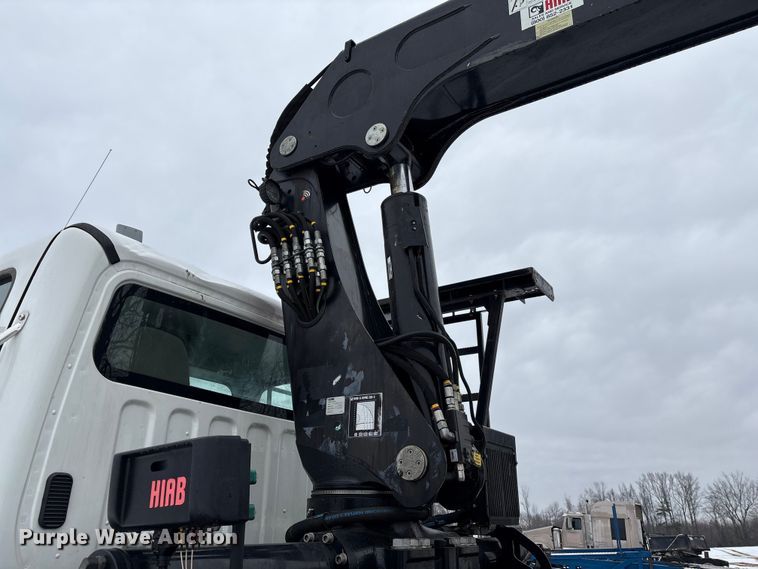 image for item YA2227 2020 Freightliner 114SD crane truck