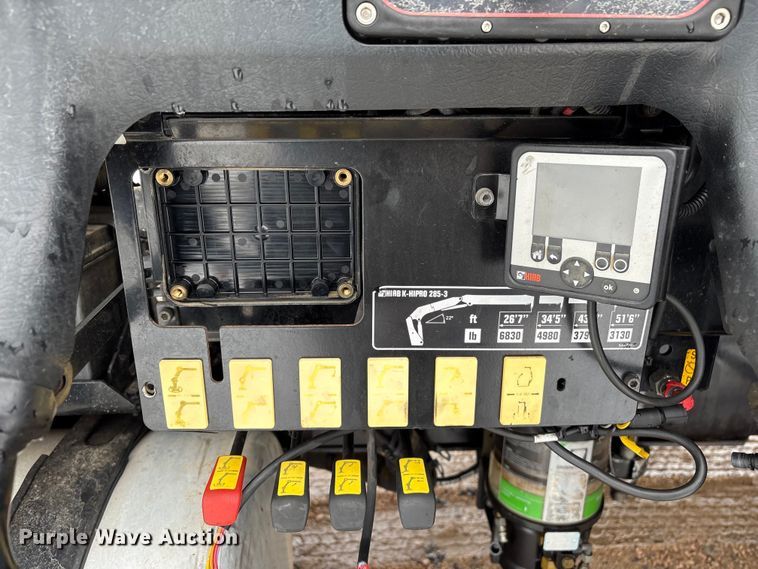 image for item YA2227 2020 Freightliner 114SD crane truck