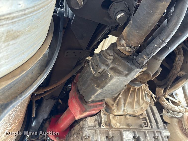 image for item YA2227 2020 Freightliner 114SD crane truck