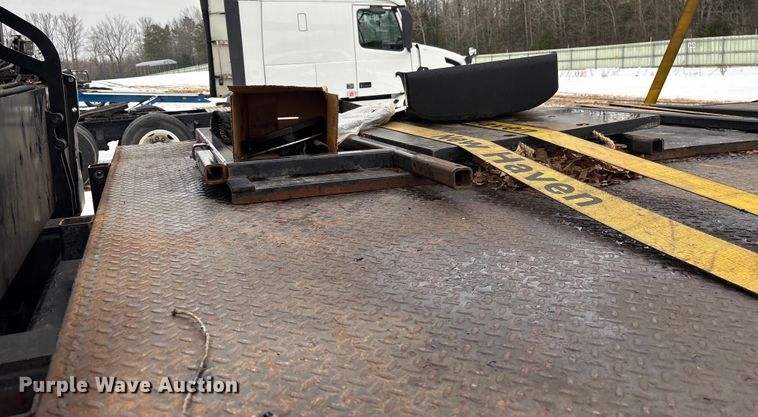 image for item YA2227 2020 Freightliner 114SD crane truck