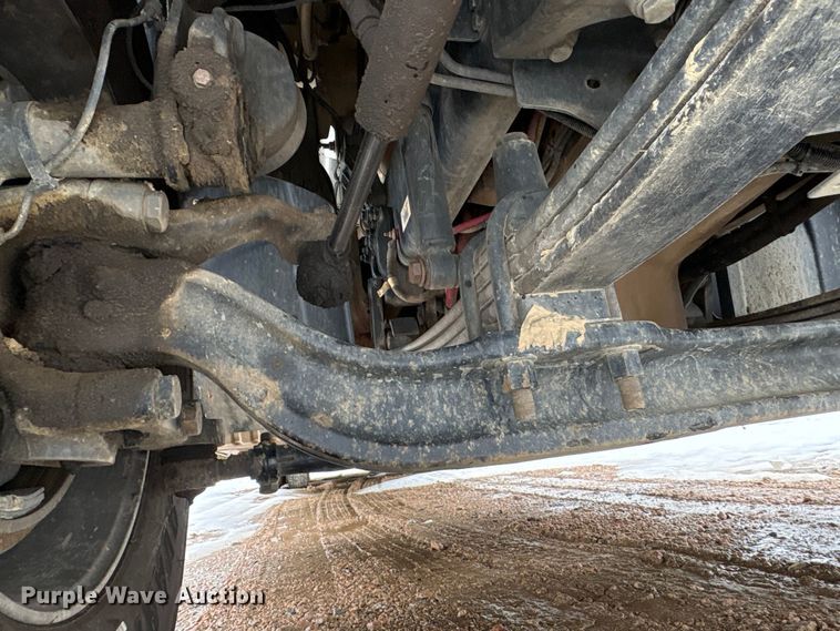 image for item YA2227 2020 Freightliner 114SD crane truck