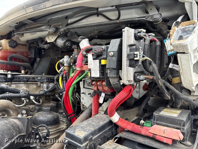 image for item YA2227 2020 Freightliner 114SD crane truck