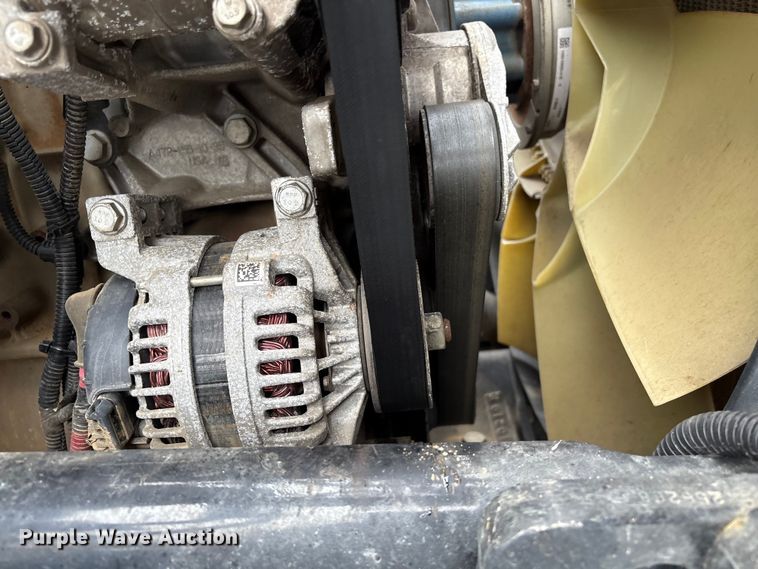 image for item YA2227 2020 Freightliner 114SD crane truck