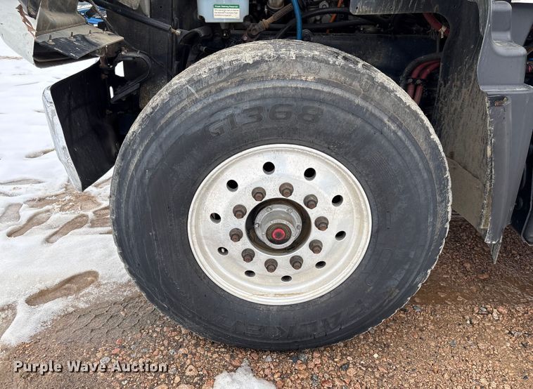 image for item YA2227 2020 Freightliner 114SD crane truck