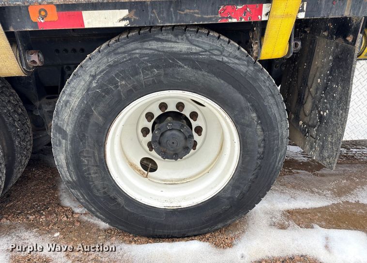 image for item YA2227 2020 Freightliner 114SD crane truck