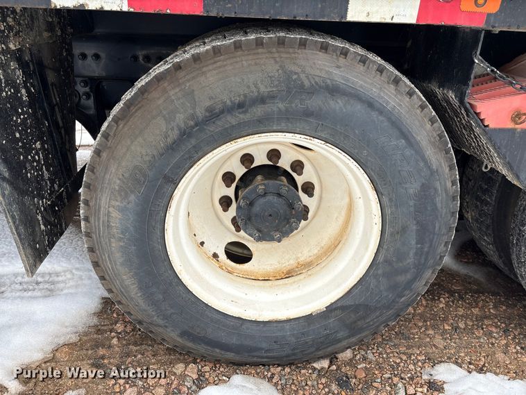 image for item YA2227 2020 Freightliner 114SD crane truck