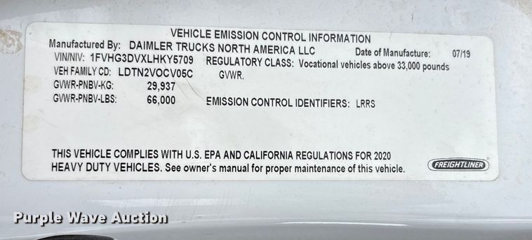 image for item YA2227 2020 Freightliner 114SD crane truck