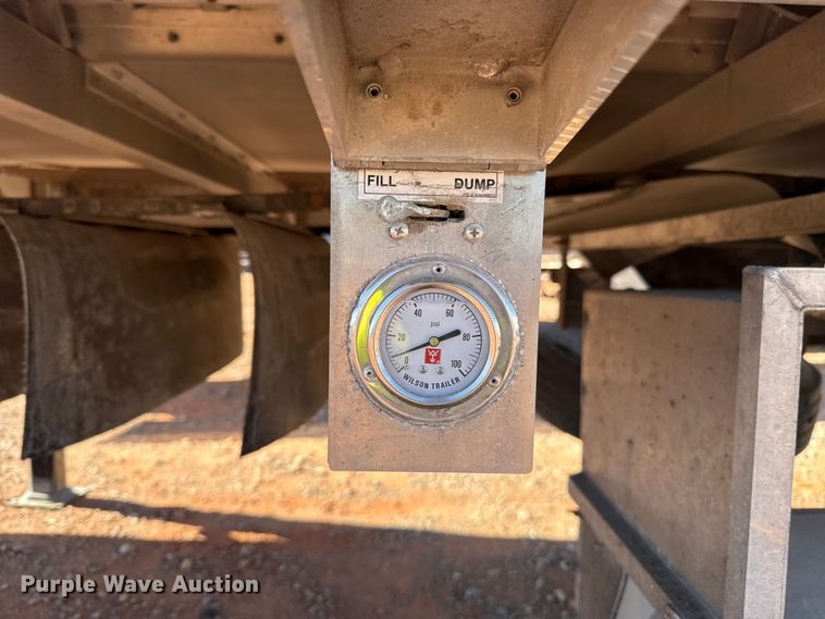 image for item YA2235 2026 Wilson DWBT-750B live bottom trailer