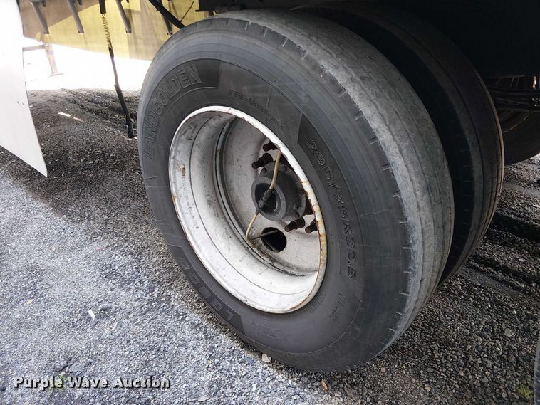 image for item YA2421 2023 Atro dry van trailer