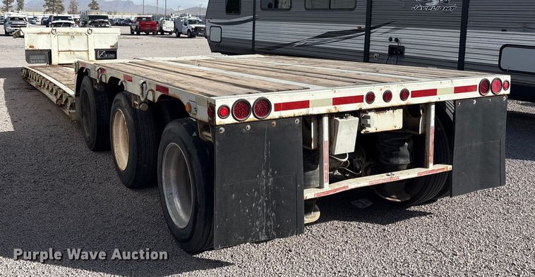 image for item YA2428 2001 K-Line 1851-2 lowboy equipment trailer