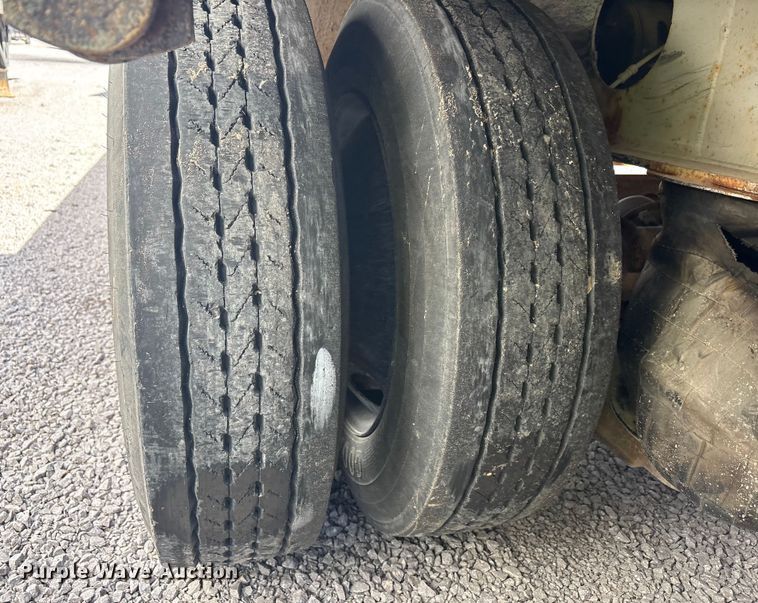 image for item YA2428 2001 K-Line 1851-2 lowboy equipment trailer