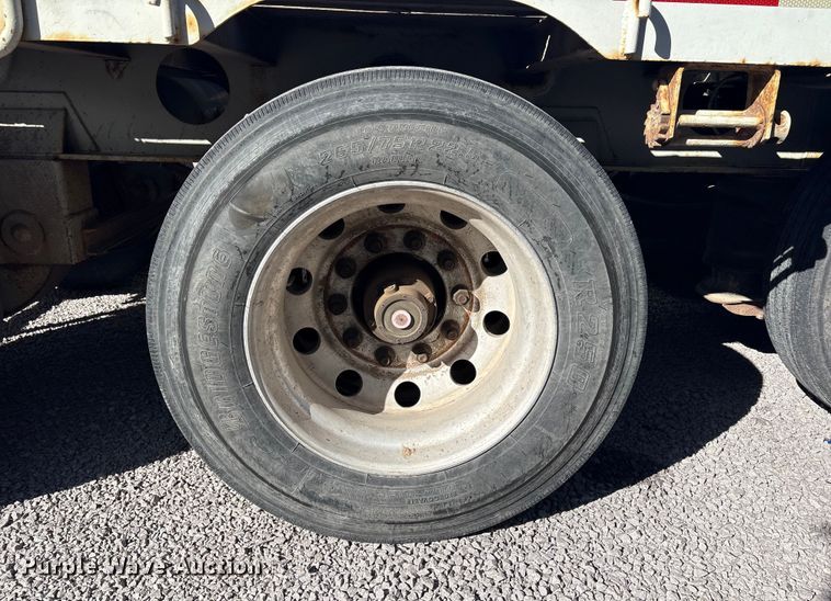 image for item YA2428 2001 K-Line 1851-2 lowboy equipment trailer