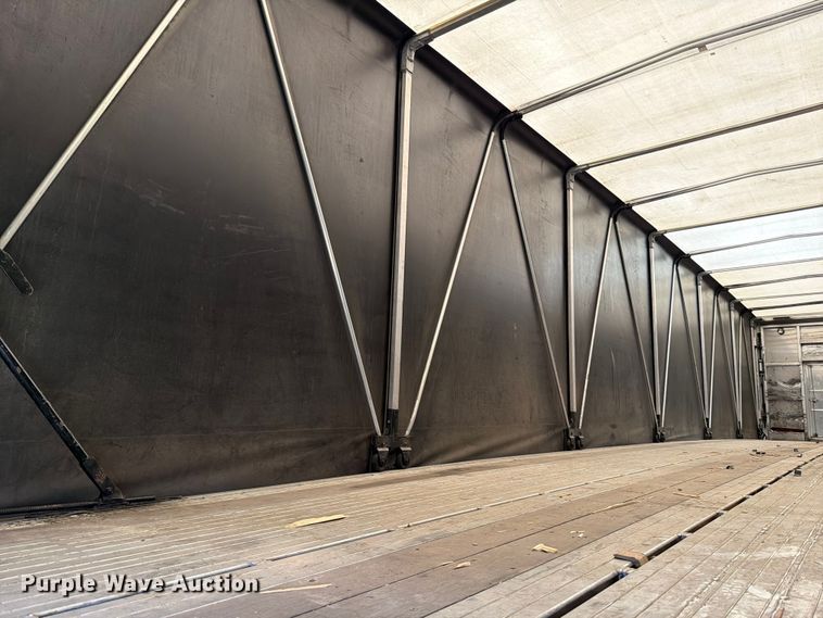 image for item YA2467 2022 Extreme Trailers side curtain trailer