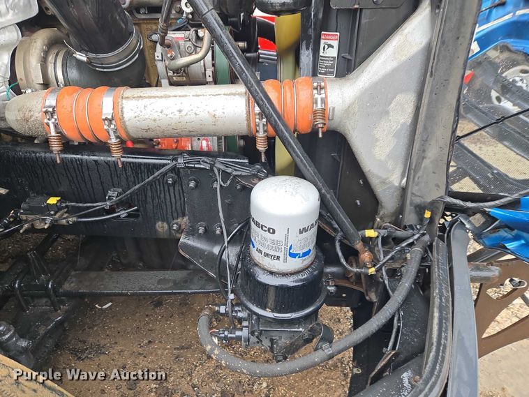 image for item YA2483 2019 Freightliner Cascadia semi truck