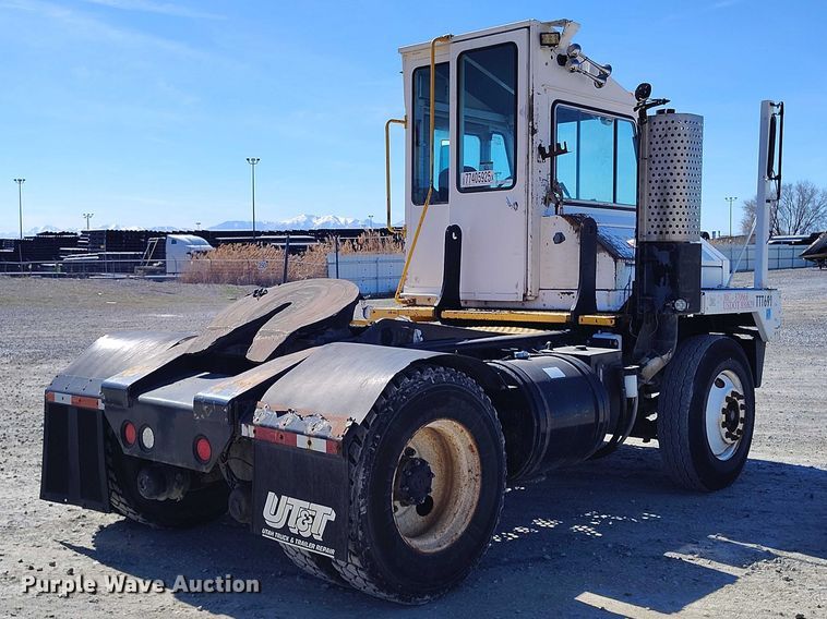 image for item YA2489 2008 Kalmar Ottawa yard truck