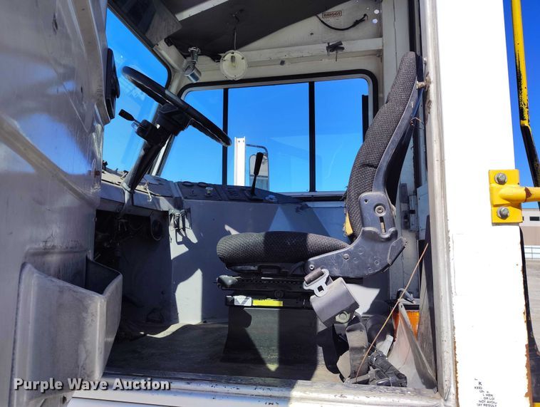 image for item YA2489 2008 Kalmar Ottawa yard truck