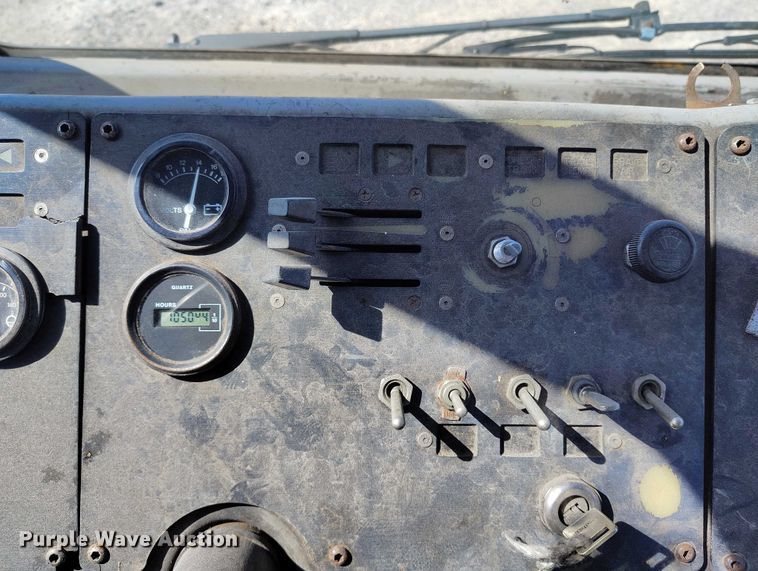 image for item YA2489 2008 Kalmar Ottawa yard truck