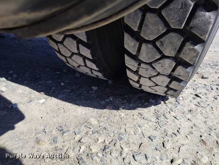 image for item YA2489 2008 Kalmar Ottawa yard truck