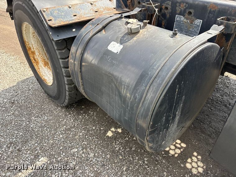 image for item YA2490 2008 Kalmar Ottawa yard truck