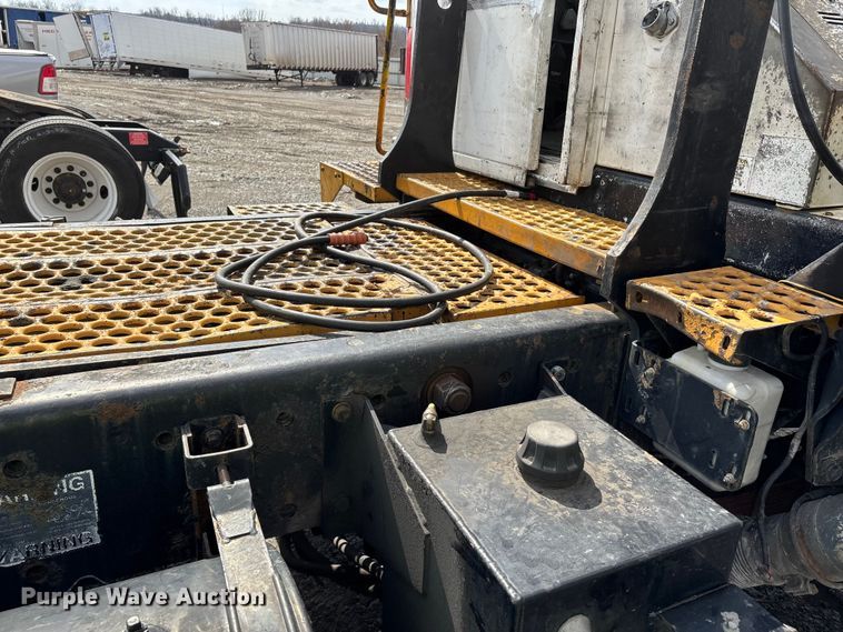 image for item YA2490 2008 Kalmar Ottawa yard truck