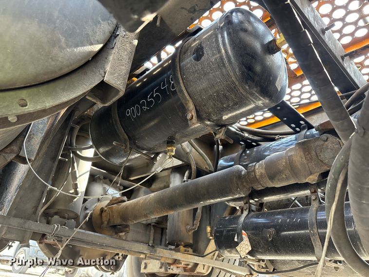 image for item YA2490 2008 Kalmar Ottawa yard truck