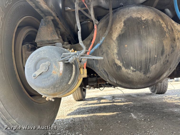 image for item YA2490 2008 Kalmar Ottawa yard truck