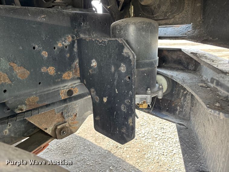 image for item YA2490 2008 Kalmar Ottawa yard truck