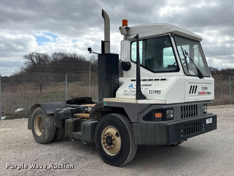 image for item YA2506 2016 Kalmar Ottawa yard truck
