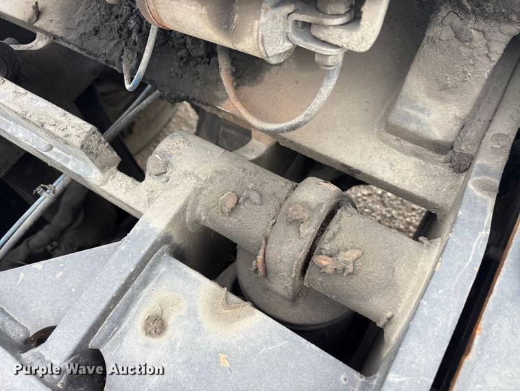 image for item YA2506 2016 Kalmar Ottawa yard truck