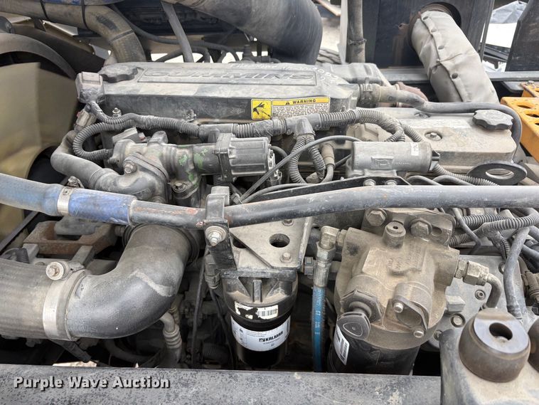 image for item YA2506 2016 Kalmar Ottawa yard truck