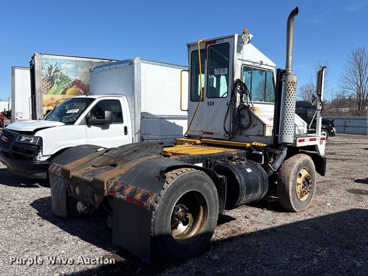 image for item YA2507 2005 Kalmar Ottawa yard truck